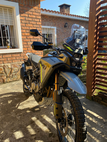 Mt 450 Bicilindrica. Impecable. Tan Solo 2600km