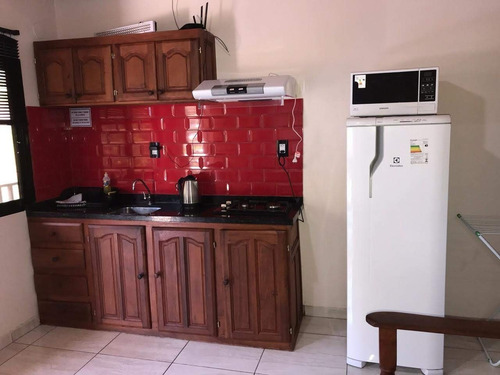 Imagen 7 de 10 de Departamento Totalmente Equipado Y Pieza Con Baño Privado Consulte Precios Cuenta Con Picina Quincho Cable Aire Wifi A 300 Metro De La Terminal