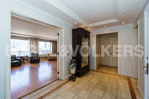 Departamento En Burgos, El Golf