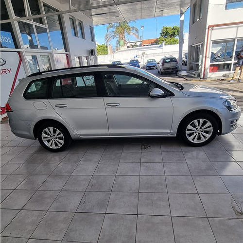 Imagen 6 de 15 de Volkswagen Golf Variant 1.4 Tsi Dsg Confort