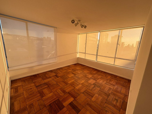 Sector Poniente, 3 D, 1 B, B, Logia, Antiguo, Amplio,