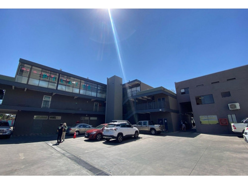 Arriendo Local Comercial - Strip Center, Plaza Maipu - Maipu