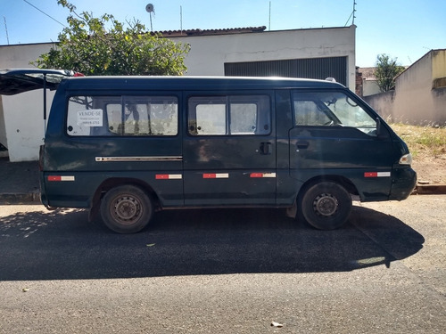 Imagem 4 de 7 de Hyundai H100 2001 2.6 Gls 4p