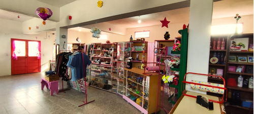 Local Comercial En Venta En El Centro De Ambul