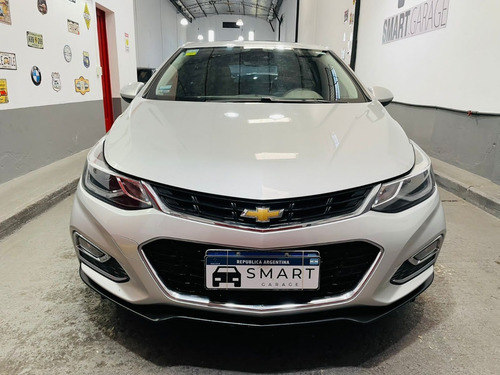 Imagen 5 de 15 de Chevrolet Cruze Ltz 2017 At Hatchback Smart Garage