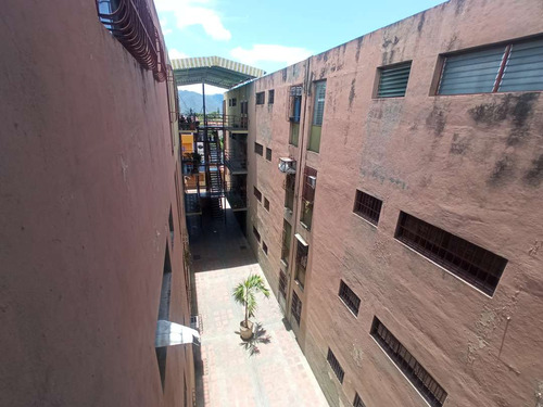 Casa En Venta 70m², Las Rosas - Guatire