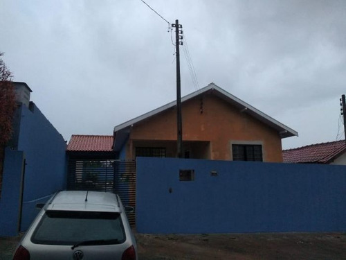 Casa À Venda Na Rua João Luiz Vieira, Vila Moreira, Cornélio Procópio - Pr - Liv-8785
