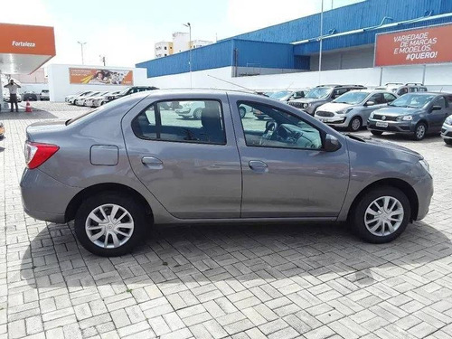 Imagem 4 de 9 de Renault Logan 1.0 12v Sce Flex Zen Manual