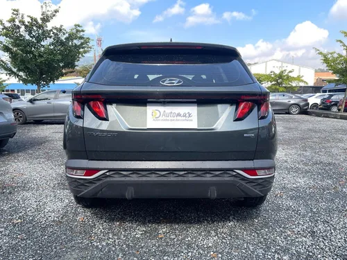 Hyundai Tucson Essentials 2.0 At 4x4