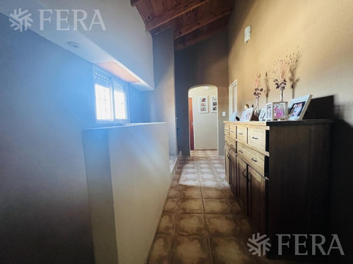Imagen 12 de 25 de Venta En Block Dos Ph Con Cochera Y Patio En Sarandí (31066)