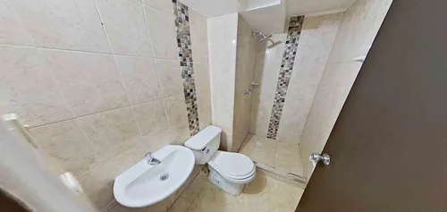 Apartamento Para Venta En Los Laureles (21231290381).