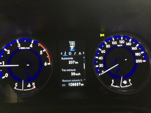 Toyota Hilux 4x4 D/c Srx 2.8 Tdi 6 A/t Modelo