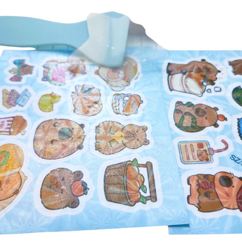 Capybara Box (incl. Caja) Set Papelería: Libreta Stickers...