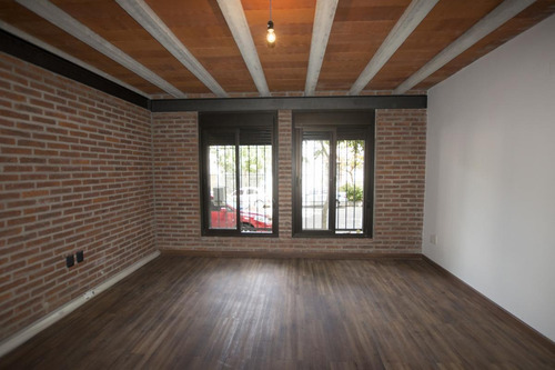 Dúplex 2d Con Patio Y También Barbacoa Abierta Con Parrillero De Uso Exclusivo!