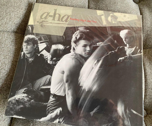 Vinilo A-ha - Hunting High And Low - Nm