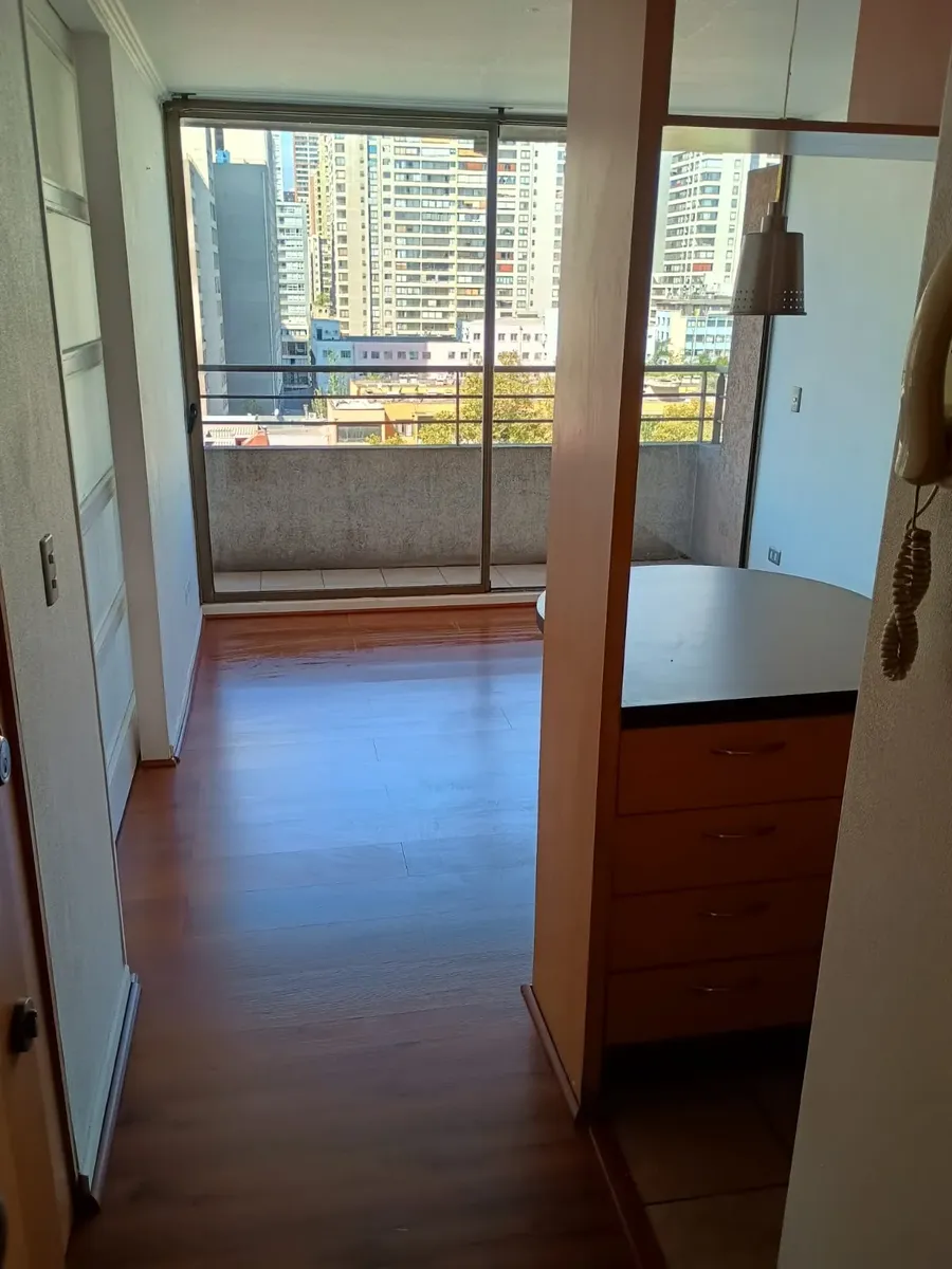 Imagen 4 de 5 de Arriendo Departamento 1d/1b Edificio Cataluña, Stgo