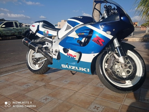 Imagem 3 de 6 de Suzzuk Sred 750r