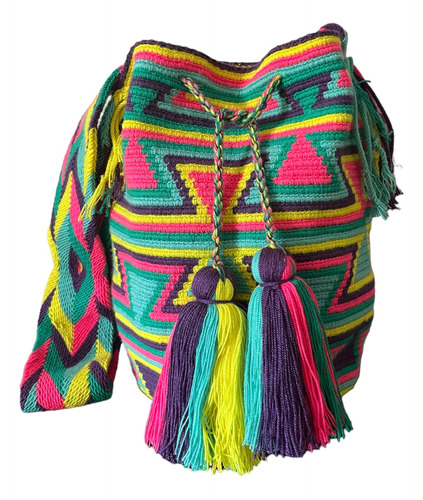 Mochila De Diseño Tradicional Wayuu Desde La Guajira