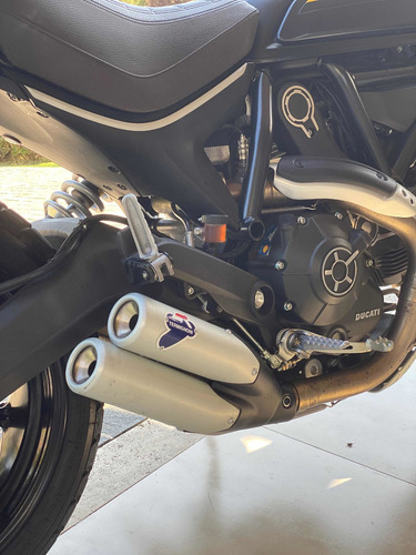 Ducati Scrambler 800 Full T