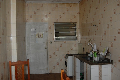 Imagem 3 de 15 de Casa Terrea 2 Dormitórios Parque Santo Antonio S.b.campo - 1033-9556
