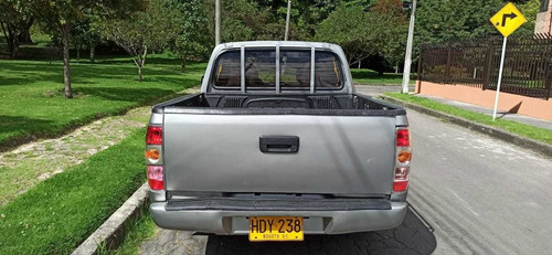 Mazda Bt 50 2013 Mt 4x2 Gasolina