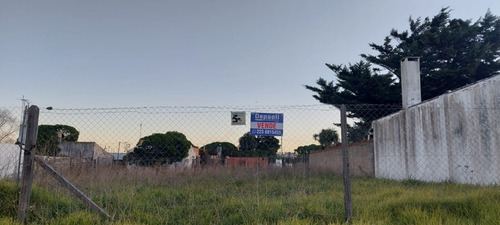 Imagen 1 de 14 de Lote A Cuadras Del Mar - Muy Buen Entorno - Oportunidad