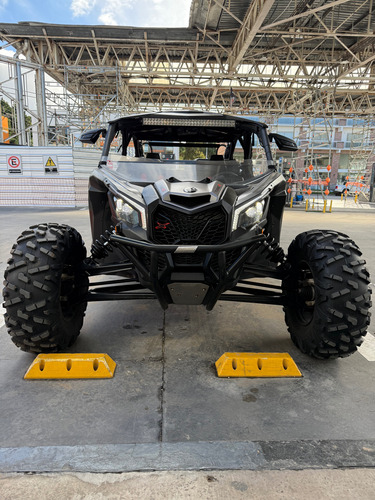Can Am Maverick X3