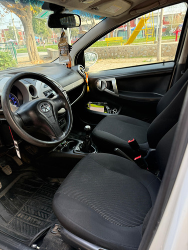 Jac J2