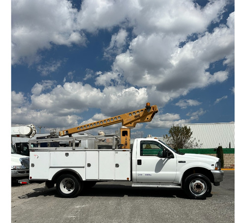 Ford F-450 2002 Grua Canastilla Versalift Telsta 2012