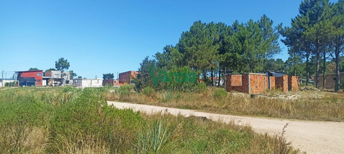 Imagen 4 de 9 de Venta Terrenos Solymar