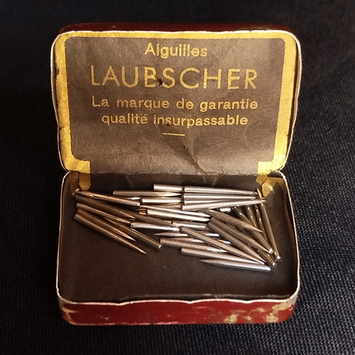W 54 40 Antiguas Puas Vitrola O Gramófono Laubscher. (Usado)