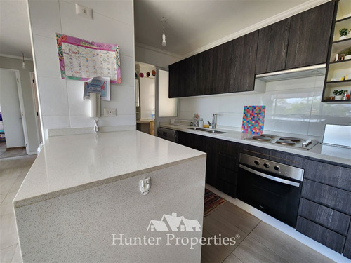 Departamento En Arriendo De 3d Y 2b En Colina, La Reserva.