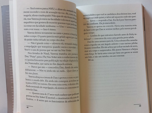 Livros Gossip Girl Volumes 2 E 4 - Cecily Von Ziegesar (Usado)