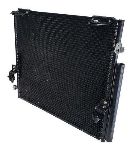 Imagen 1 de 4 de Condensador Toyota Fortuner / Hilux Kavak 2006 / 2015