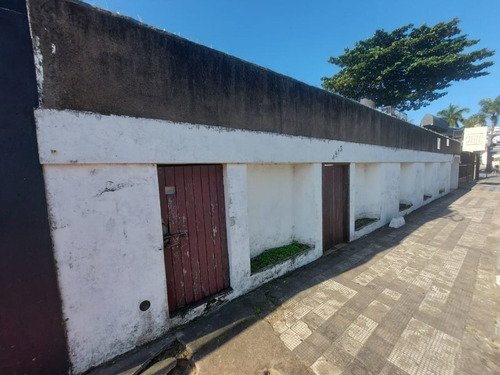 Imagem 2 de 8 de Casa Com 4 Dormitórios À Venda, 800 M² Por R$ 3.000.000,00 - Enseada - Guarujá/sp - Ca3405