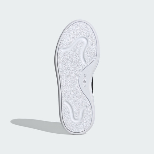 Tênis Courtblock adidas