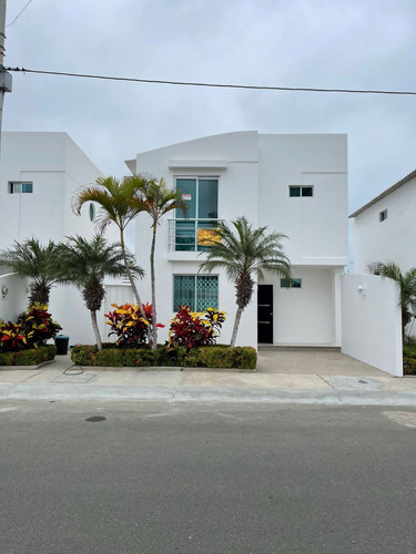 Imagen 1 de 20 de Casa Vacional Familiar, A 100 Mts De La Playa Punta Carnero