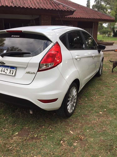 Ford Fiesta Kinetic Design 1.6 Se 120cv 2016