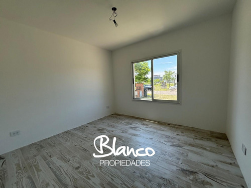 Casa En Venta En Puertos Del Lago, Barrio Araucarias, Escobar, G.b.a. Zona Norte