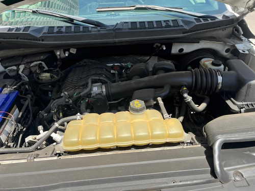 Ford F-150 3.3L XL Doble Cab. 4x2 V6