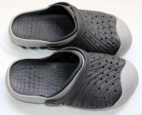 Crocs usados sale
