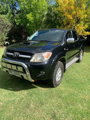 Toyota Hilux 3.0 Cd Srv Tdi 171cv 4x4 5at