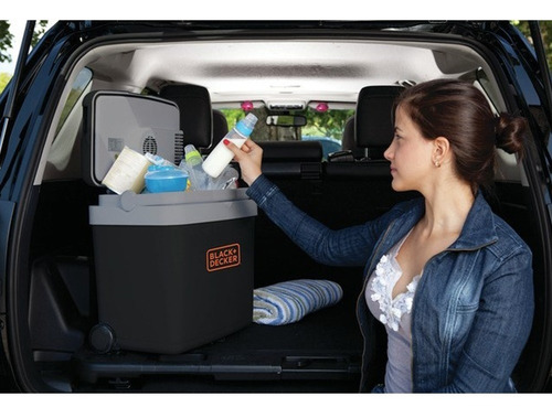 Mini Geladeira Portátil P/ Viagem 33l Blackdecker 12v Bdc33l