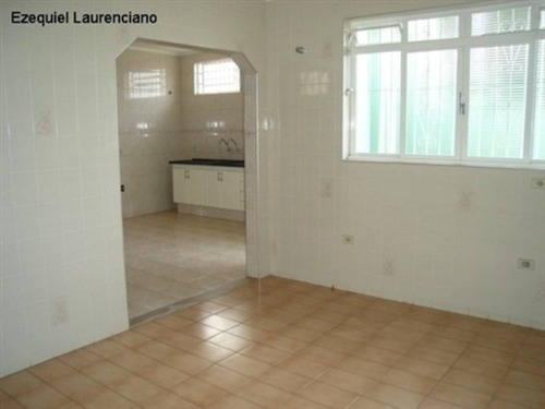 Imagem 3 de 19 de Casa Comercial E Residencial De Esquina Em Excelente Localização, Região Com Muitos Consultórios E Clinicas. - Ca0310 - 3513992