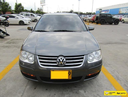 Imagen 2 de 14 de Volkswagen Jetta 2.0 Trendline