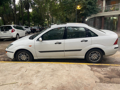 Ford Focus Ghia