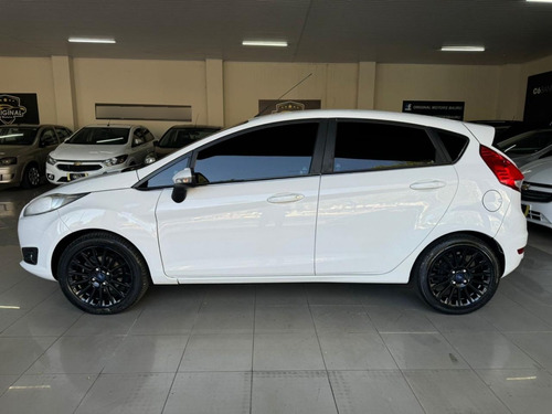 Ford Fiesta Sedan 1.6 16v Titanium Flex Powershift 4p