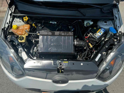 Ford Fiesta 1.6 MPI CLASS HATCH 8V FLEX 4P MANUAL