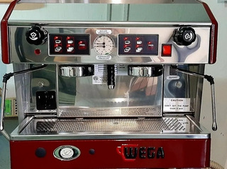 Cafetera Astoria 3 Grupos | MercadoLibre 📦