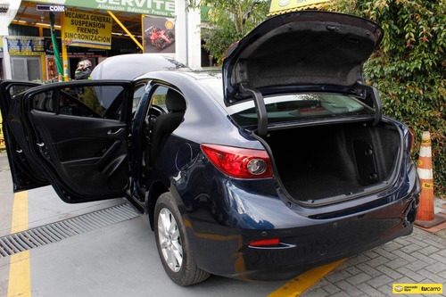 Mazda 3 2.0 Touring Mt